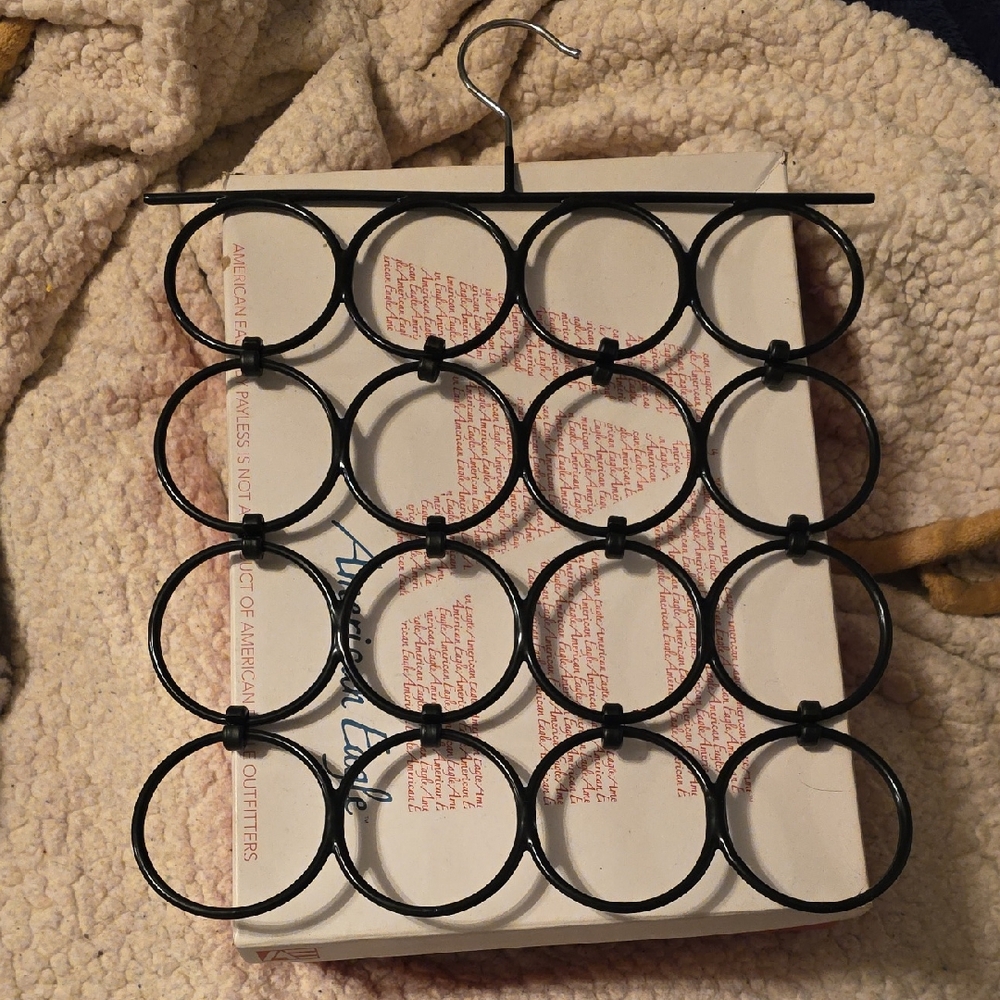 Black Ring Scarf Hanger